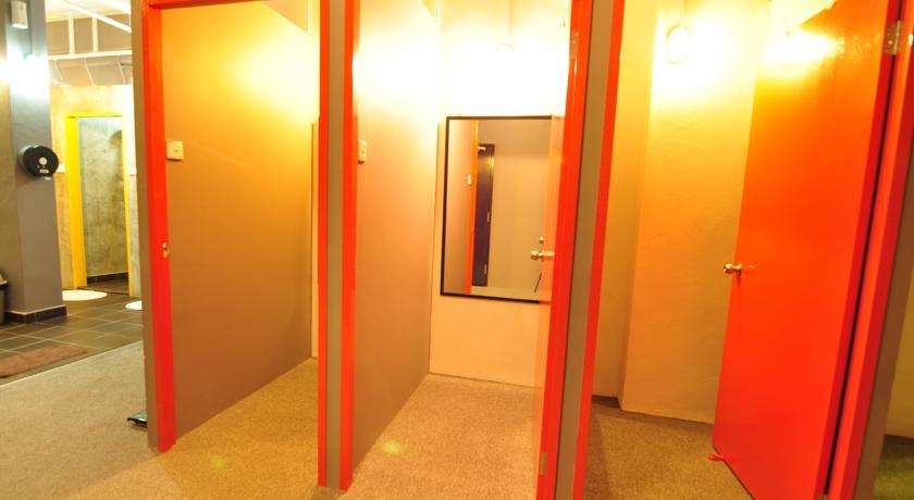 Skypod Boutique Hostel Кота Кинабалу Стая снимка
