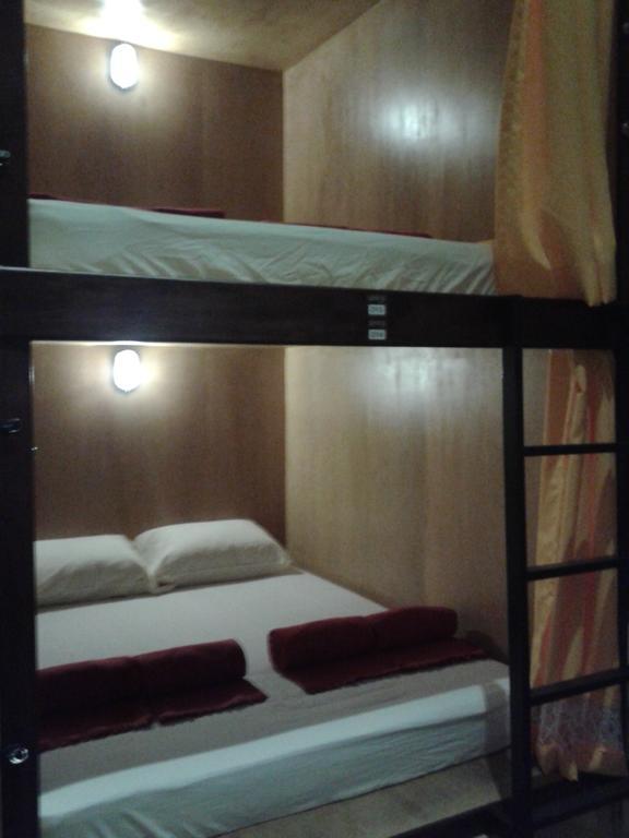 Skypod Boutique Hostel Кота Кинабалу Стая снимка